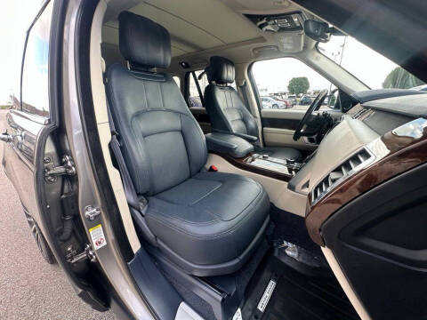 2020 Land Rover Range Rover P525 HSE