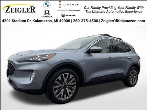 2022 Ford Escape Titanium