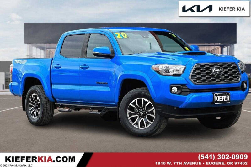 2020 Toyota Tacoma for sale at Kiefer Kia in Eugene OR