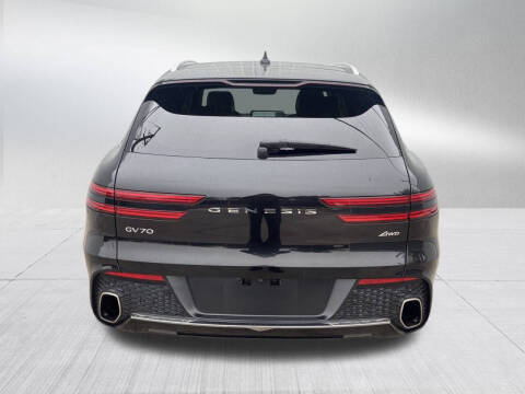 2023 Genesis GV70 2.5T Standard
