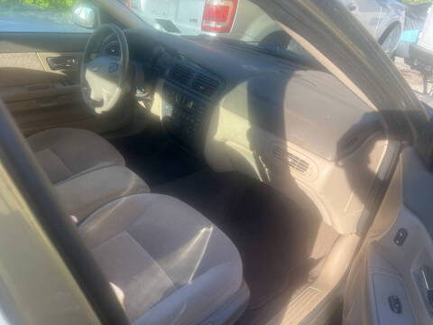 2002 Ford Taurus SES