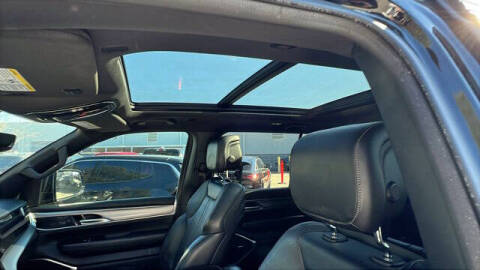 2023 Jeep Wagoneer Carbide