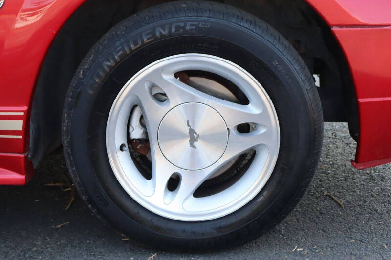 1999 Ford Mustang