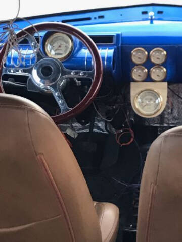 1938 Oldsmobile Humpback