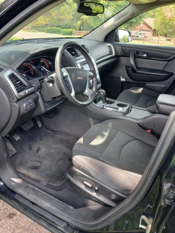 2015 GMC Acadia SLE-2