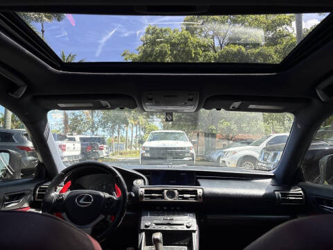 2016 Lexus IS 200t