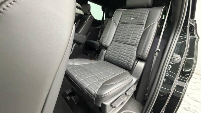 2023 Cadillac Escalade-V