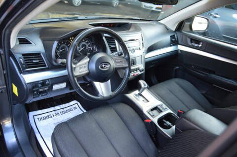 2010 Subaru Outback 2.5i Premium