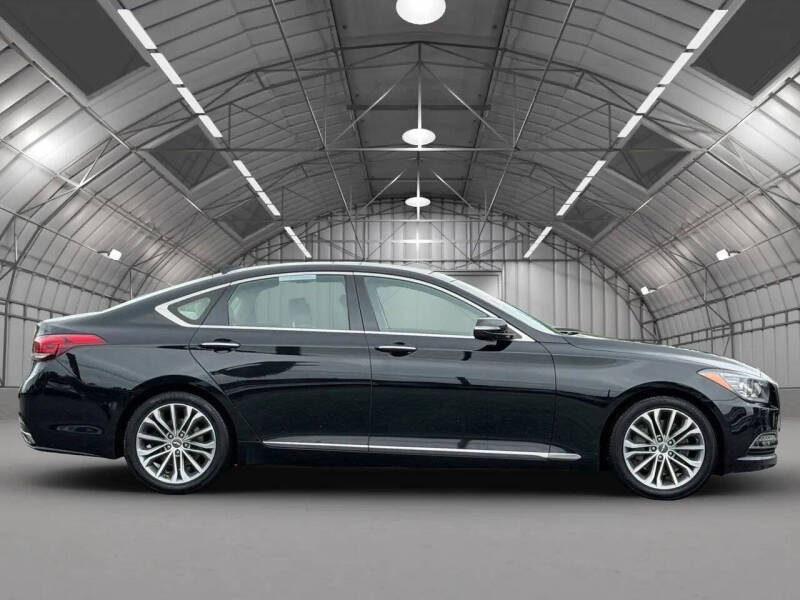 2017 Genesis G80