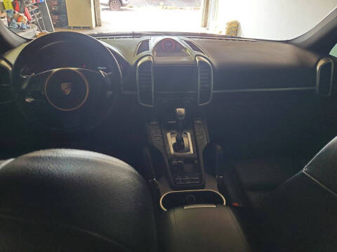 2012 Porsche Cayenne