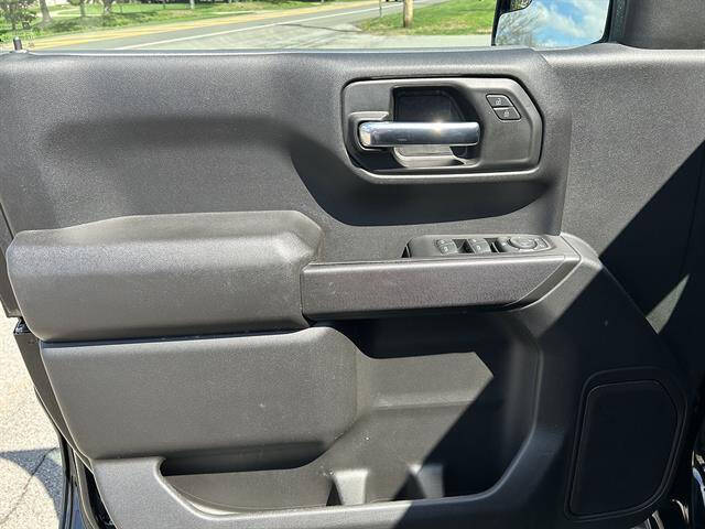 2023 GMC Sierra 1500 Pro