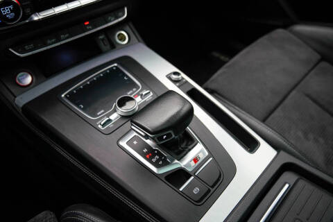 2020 Audi SQ5 3.0T quattro Premium Plus