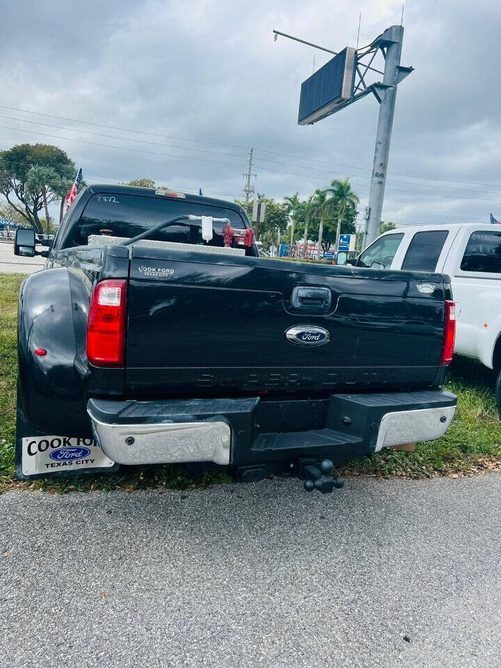 2013 Ford F-350 Super Duty  - $27,950
