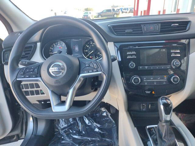 2017 Nissan Rogue Sport S