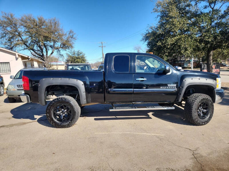 2013 Chevrolet Silverado 1500 for sale at Bad Credit Call Fadi in Dallas TX