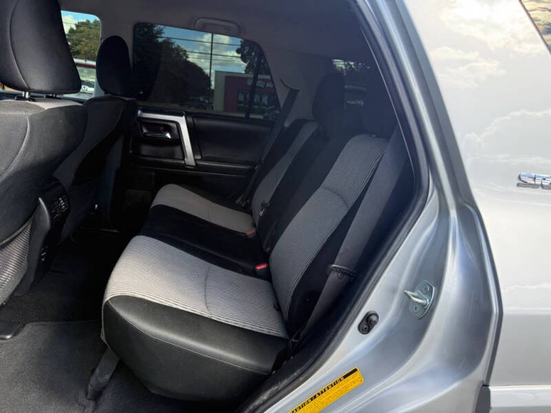 2016 Toyota 4Runner SR5