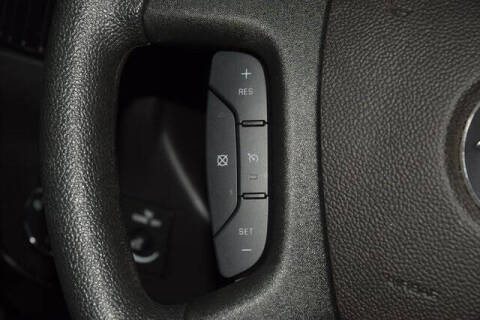 2025 Chevrolet Express LS 3500