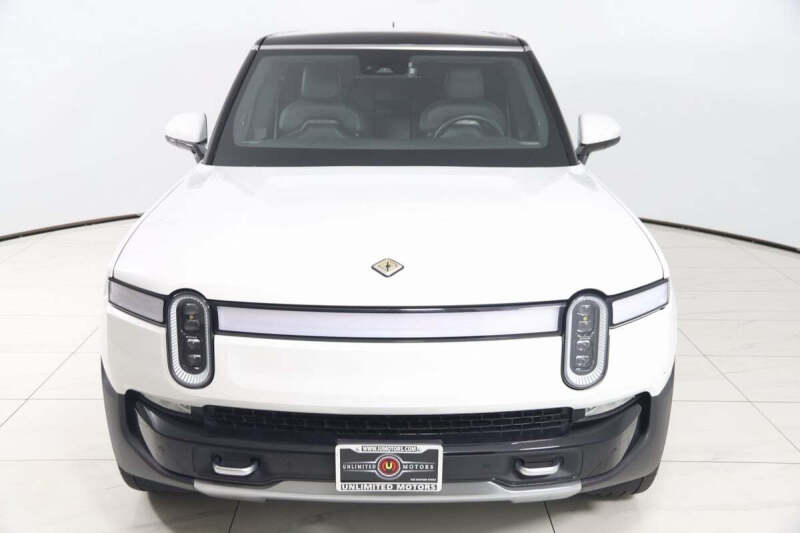 2022 Rivian R1S Launch Edition