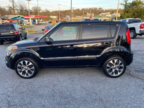 2013 Kia Soul +