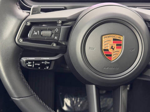 2025 Porsche Cayenne S