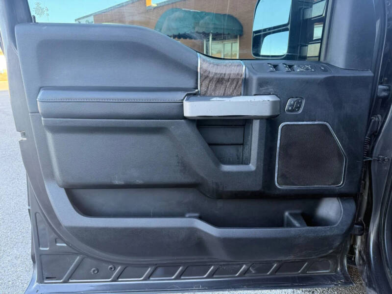 2019 Ford F-450 Super Duty Lariat