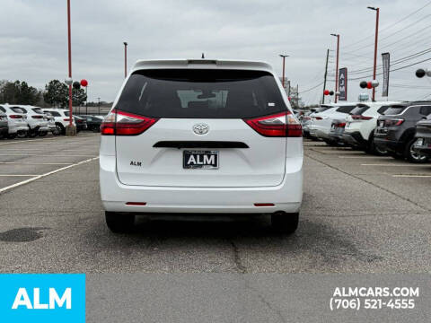 2020 Toyota Sienna L 7-Passenger