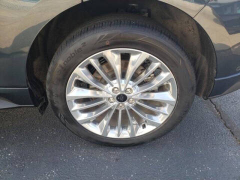 2023 Ford Edge Titanium