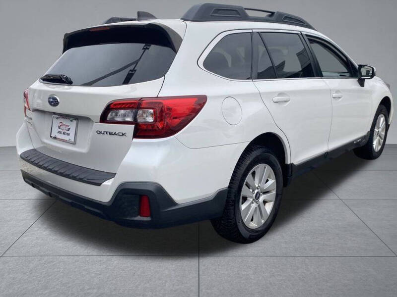 2018 Subaru Outback 2.5i Premium