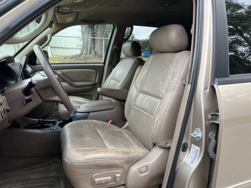 2001 Toyota Sequoia SR5