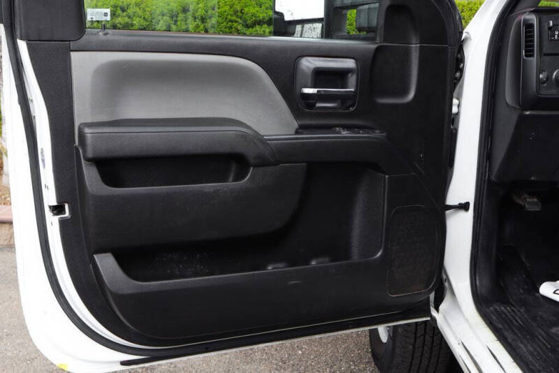 2019 Chevrolet Silverado 3500HD CC