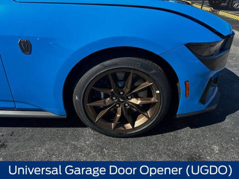 2025 Ford Mustang Dark Horse