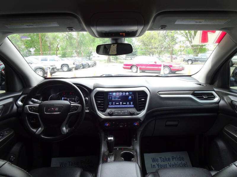 2017 GMC Acadia SLT-1