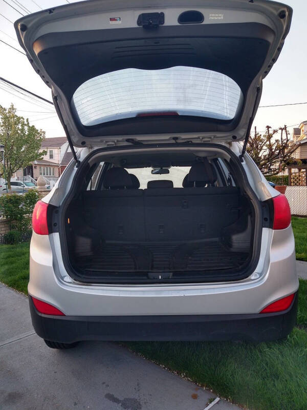2011 Hyundai Tucson GL