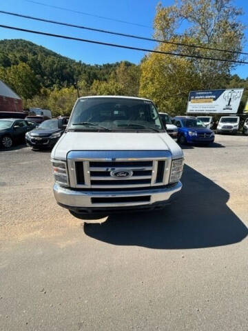 2011 Ford E-Series E-350 SD XL