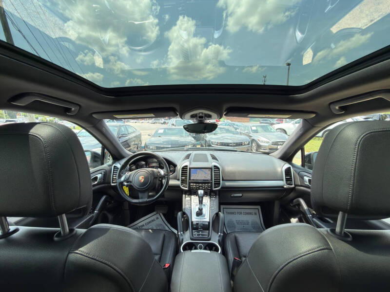 2011 Porsche Cayenne