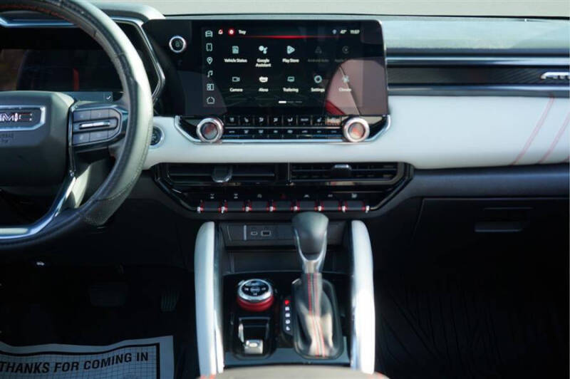 2024 GMC Canyon AT4X