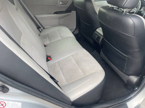 2016 Toyota Camry XSE