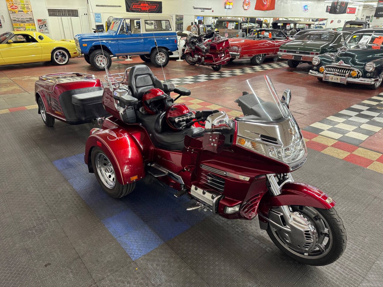 1999 Honda Goldwing 22