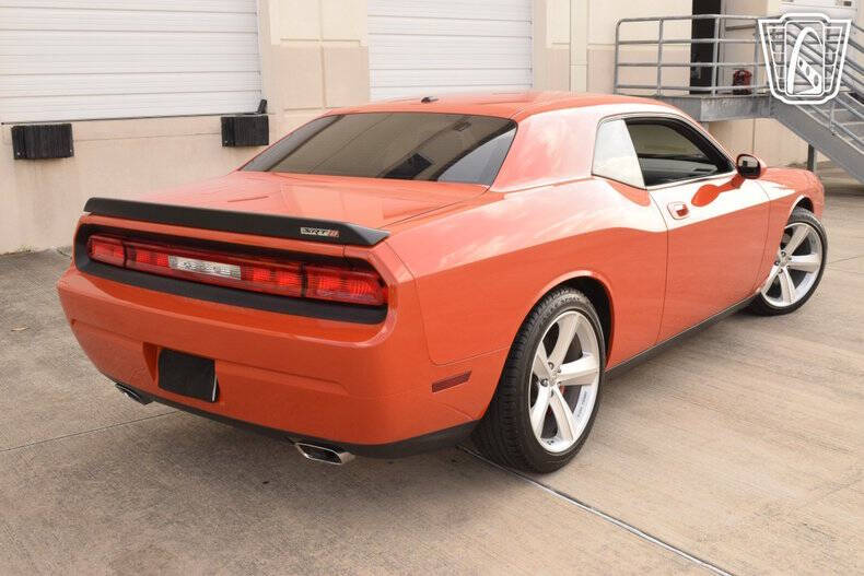 2008 Dodge Challenger SRT8
