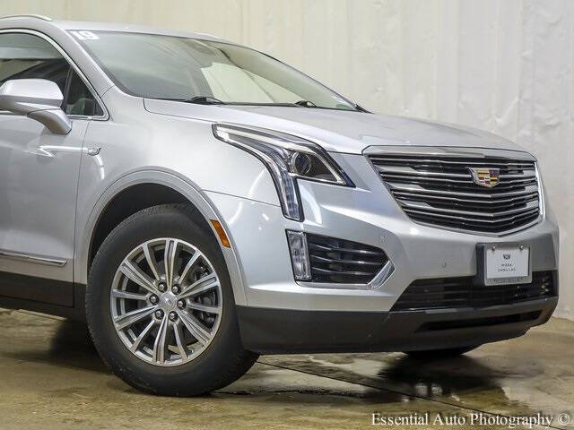 Used 2019 Cadillac XT5 Luxury with VIN 1GYKNDRS0KZ125787 for sale in Tinley Park, IL