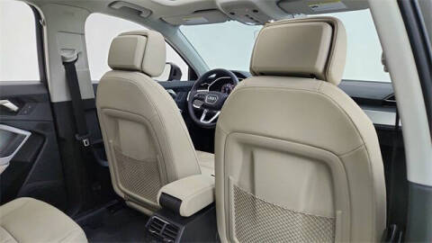 2024 Audi Q3 quattro S line Prem Plus 45 TFSI