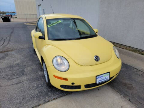 2009 Volkswagen New Beetle for sale at DRIVE NOW in Wichita KS