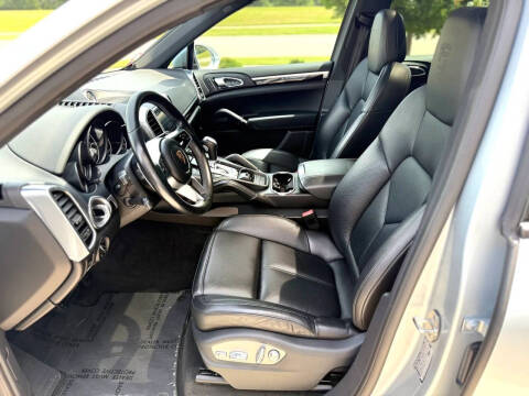 2018 Porsche Cayenne Platinum Edition