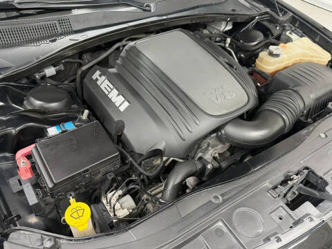 2017 Chrysler 300 C