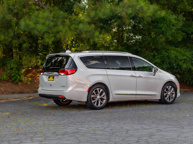 2017 Chrysler Pacifica Limited