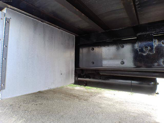 2018 Freightliner M2 106