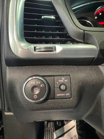 2016 GMC Acadia SLT-1