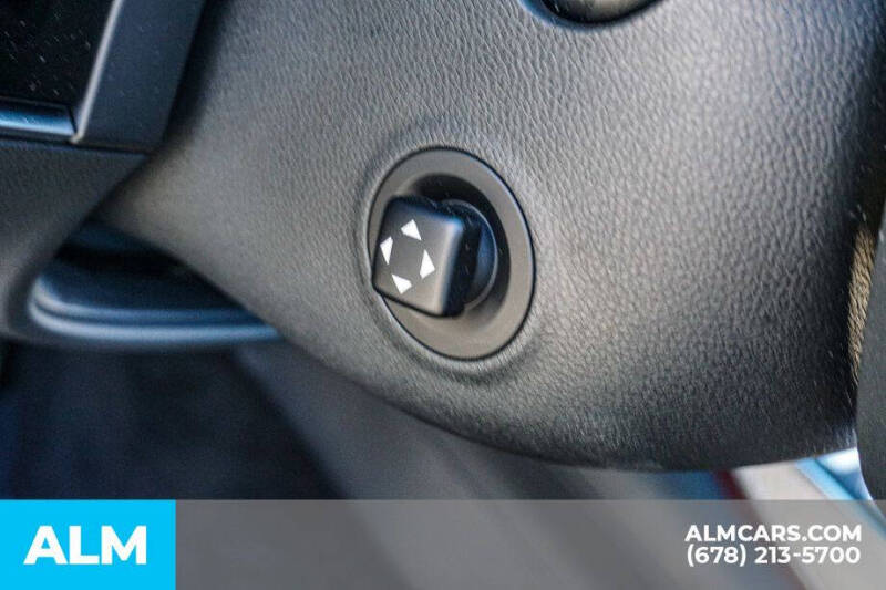 2024 Genesis GV70 2.5T Standard