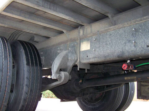 2002 Freightliner FL70