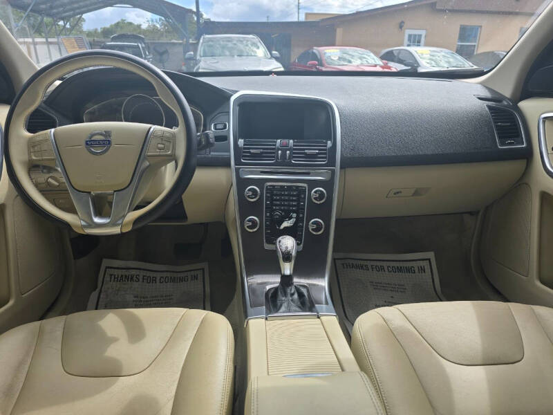 2015 Volvo XC60 T6 Drive-E